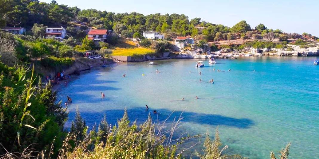 Ege’de doğayla baş başa: Mavi koy ve taş köyde zaman duruyor! 2